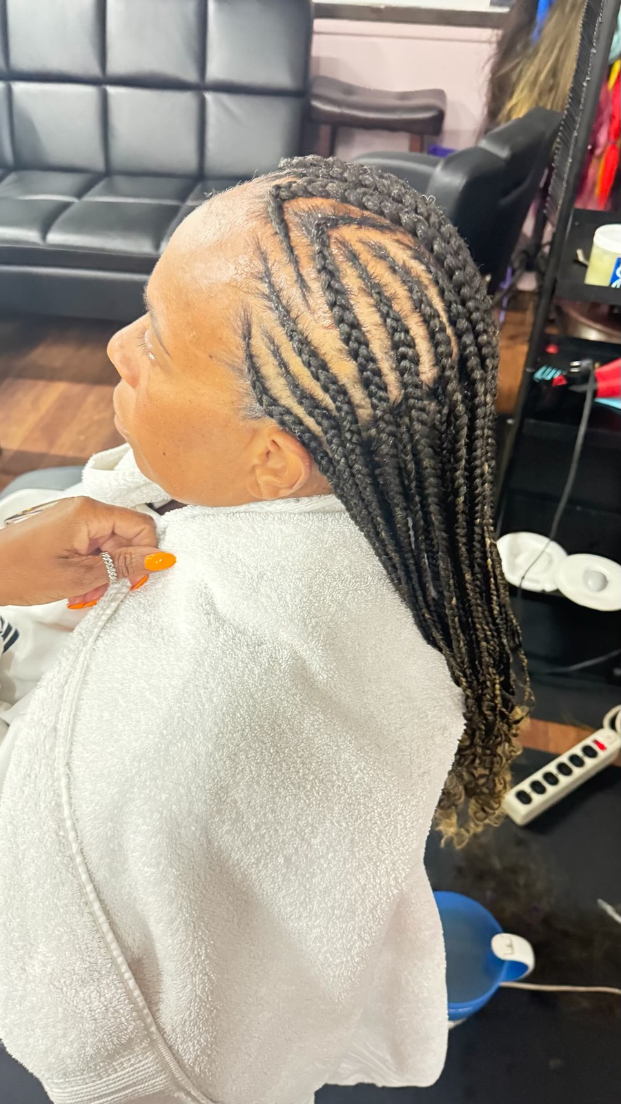 Curved cornrows
